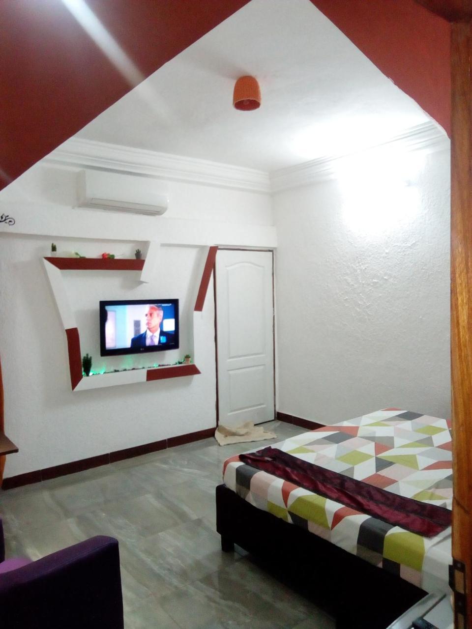 Senateur Hotel Agontinkon Cotonou Ngoại thất bức ảnh