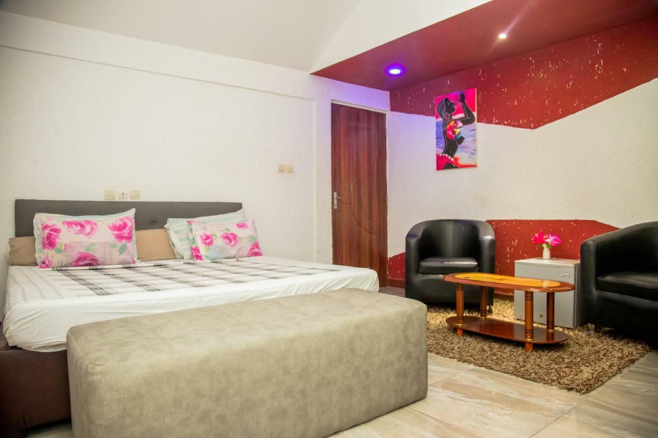 Senateur Hotel Agontinkon Cotonou Ngoại thất bức ảnh